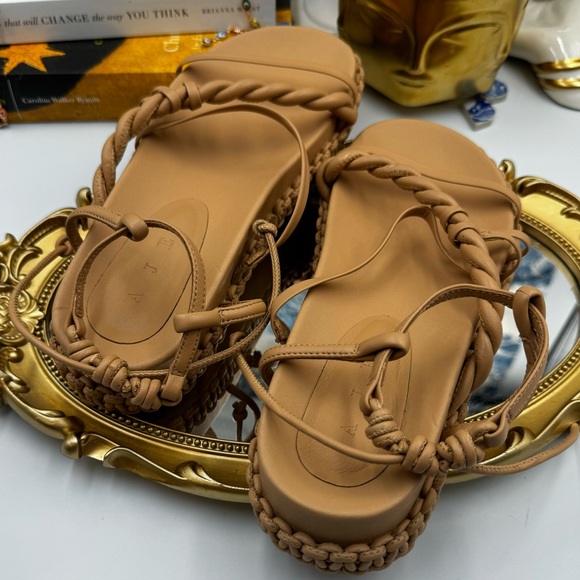 🆕 AJE 🧿 NWOT Tryphena Platform Twist Sandal, Beige - SIZE 37 - Picture 4 of 16